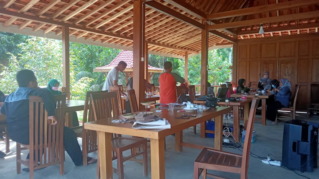 Mitra Wacana Lakukan Upgrading Skill Kepenulisan Tim Media dan P3A